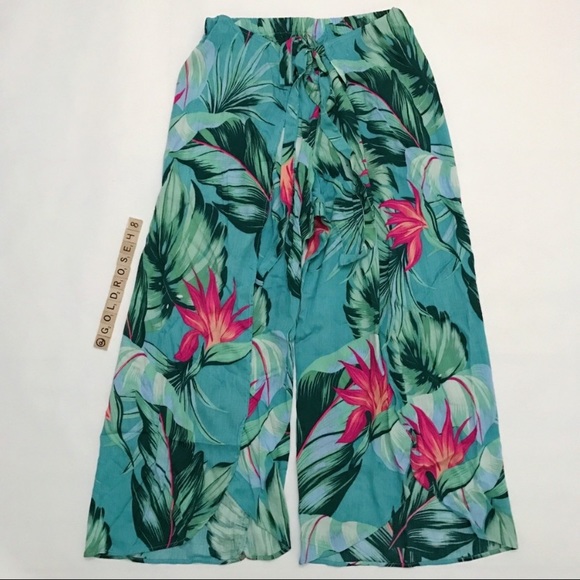 Show Me Your Mumu Kauai Hugs Limbo cropped pants - Picture 1 of 7